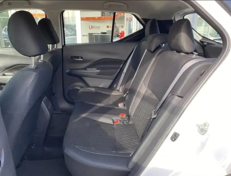 2024 Nissan Kicks - Image 13 of 14