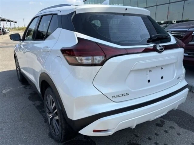 2024 Nissan Kicks - Image 7 of 15