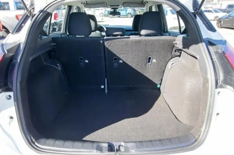 2024 Nissan Kicks - Image 14 of 14