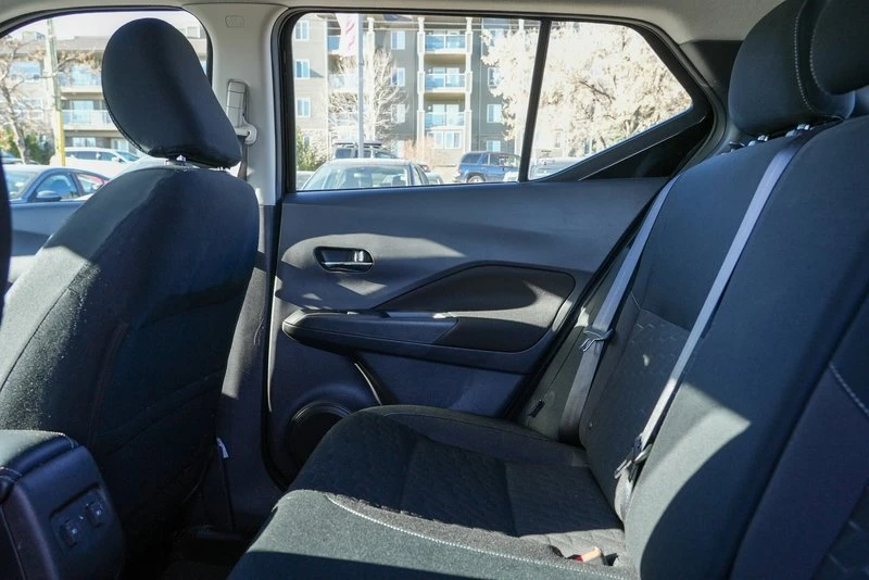 2024 Nissan Kicks - Image 12 of 14