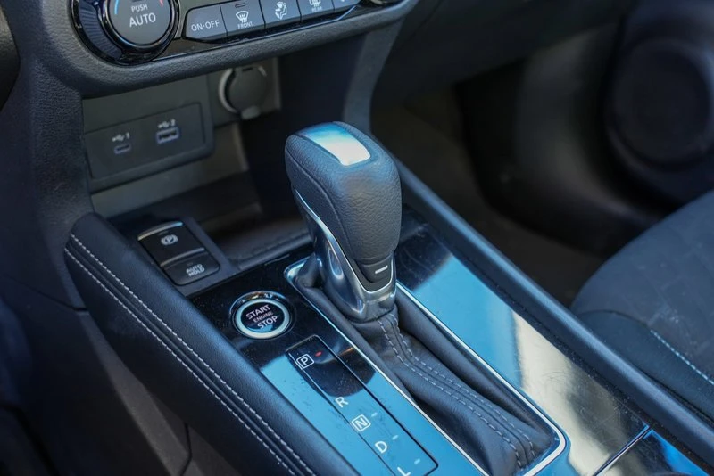 2024 Nissan Kicks - Image 13 of 17