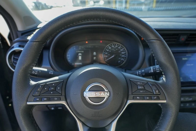 2024 Nissan Kicks - Image 9 of 14
