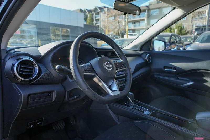 2024 Nissan Kicks - Image 8 of 14