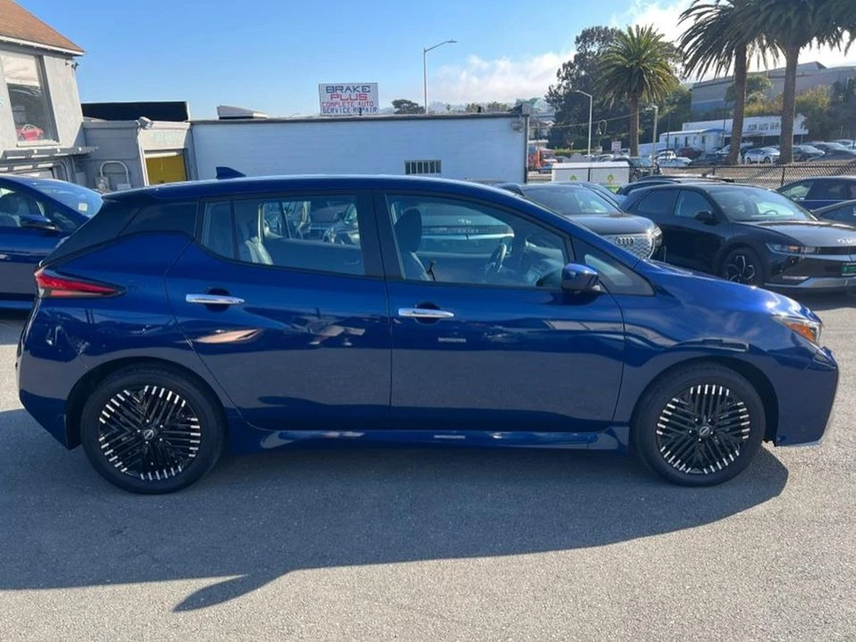 2024 Nissan Leaf - Image 4 of 20