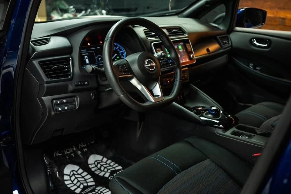 2024 Nissan Leaf - Image 6 of 17