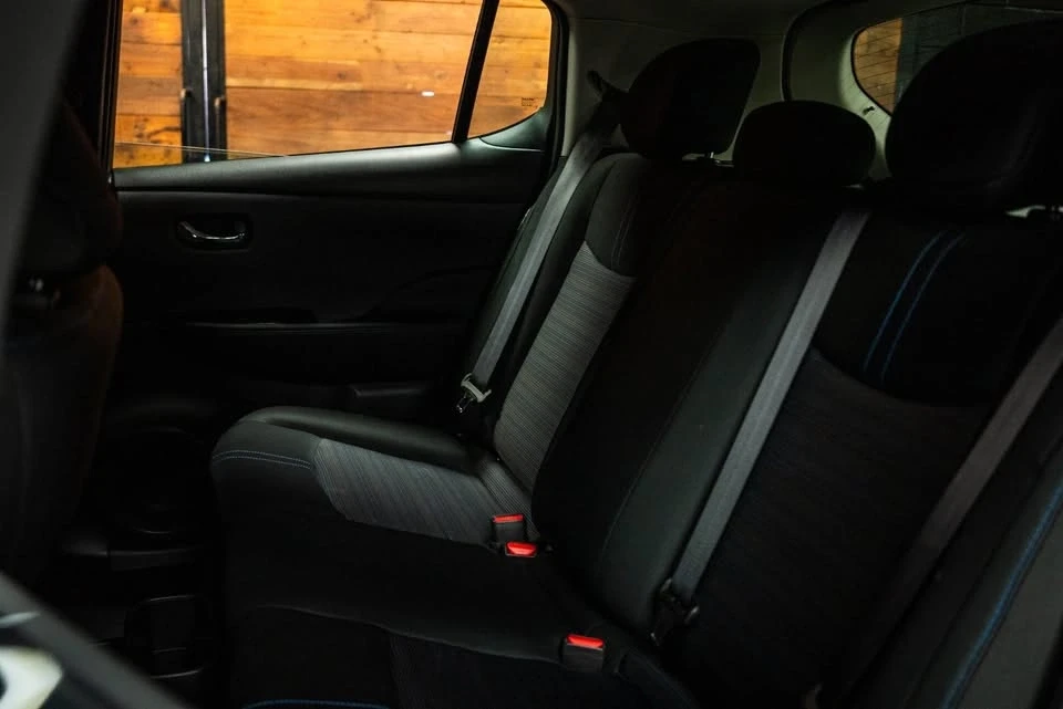 2024 Nissan Leaf - Image 8 of 17
