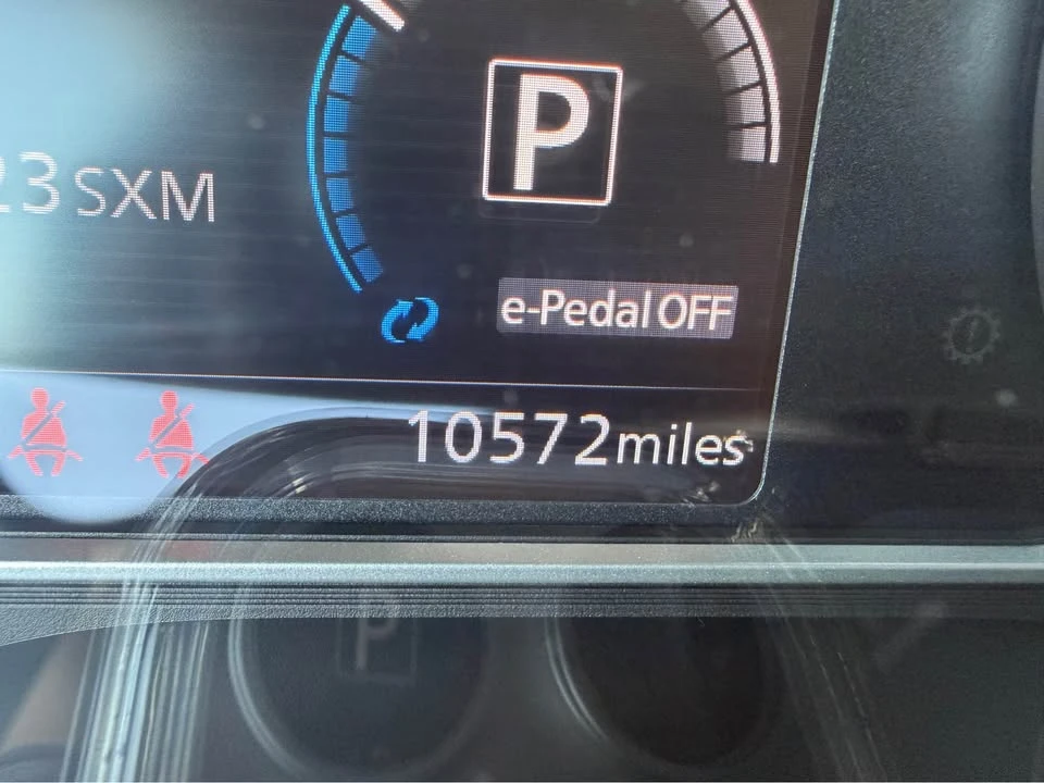 2024 Nissan Leaf - Image 14 of 16