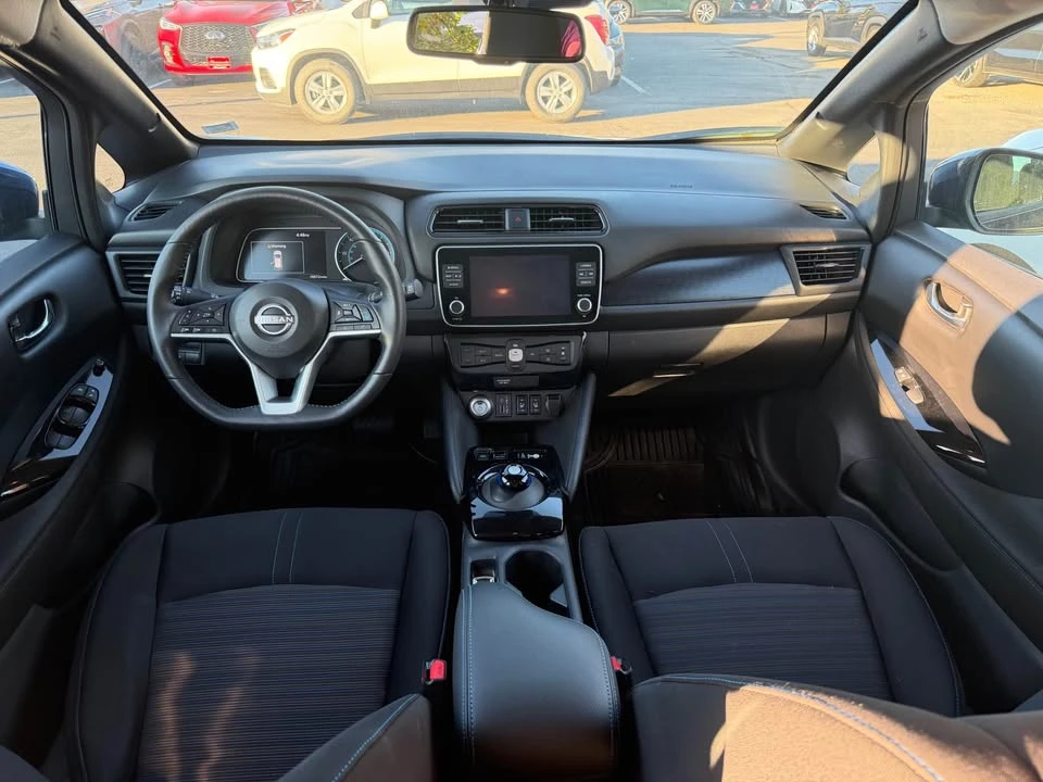 2024 Nissan Leaf - Image 8 of 16