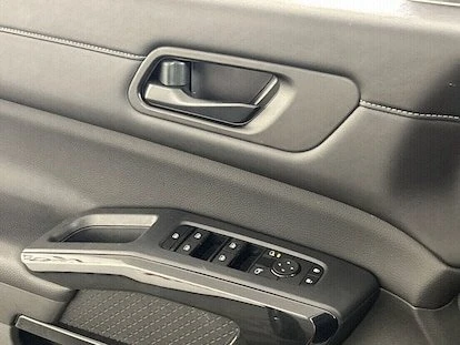 2024 Nissan Pathfinder 5th Gen - Image 19 of 19