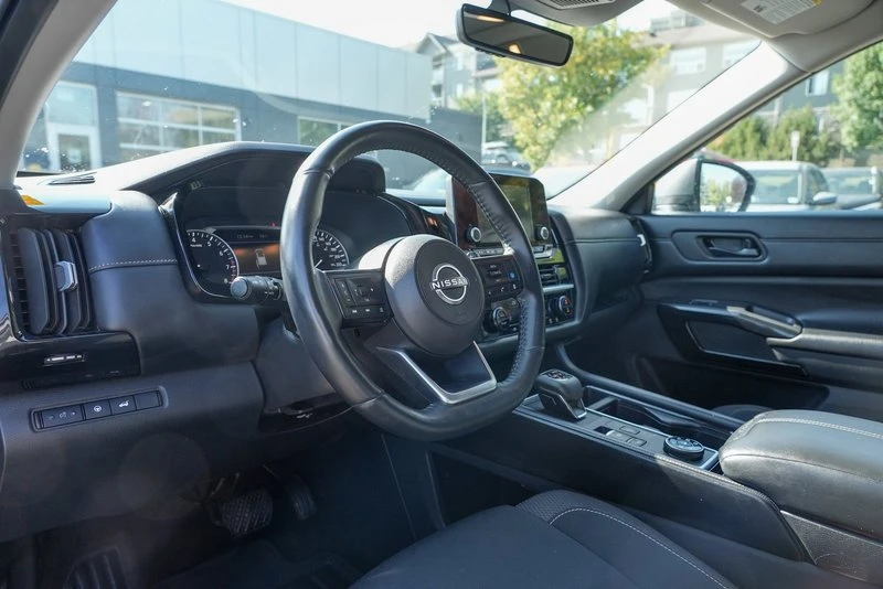 2024 Nissan Pathfinder 5th Gen - Image 11 of 19