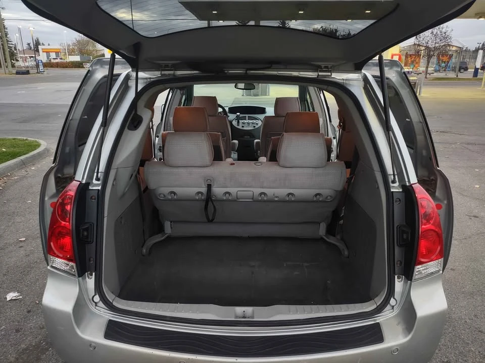 2004 Nissan Quest - Image 10 of 20