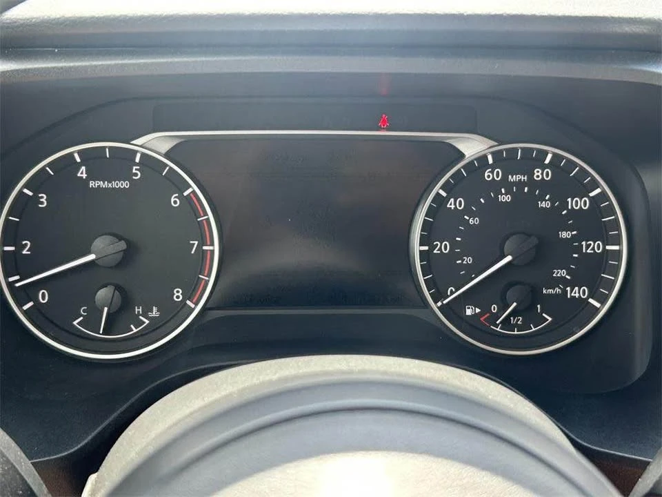 2024 Nissan Rogue - Image 14 of 20