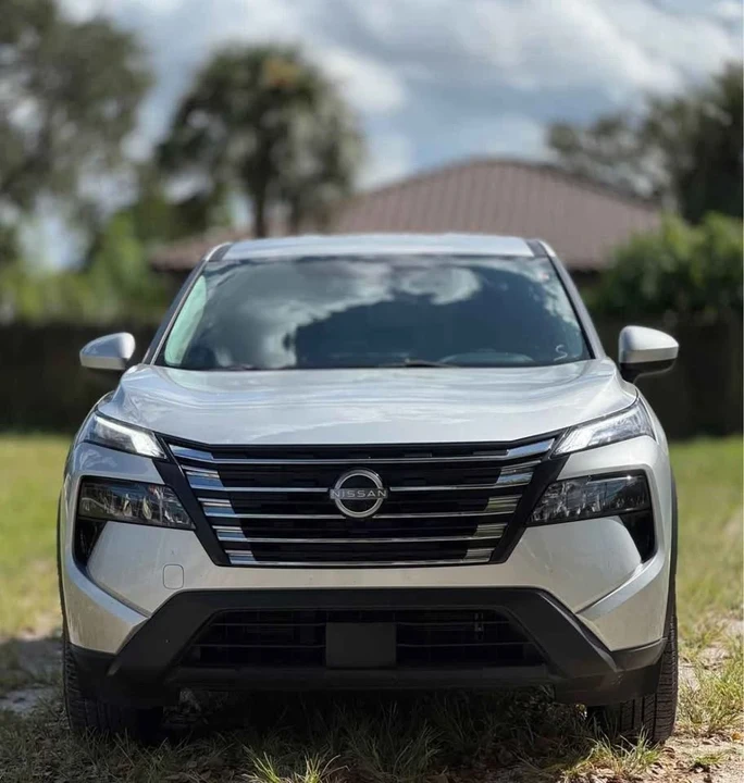 2024 Nissan Rogue - Image 3 of 8