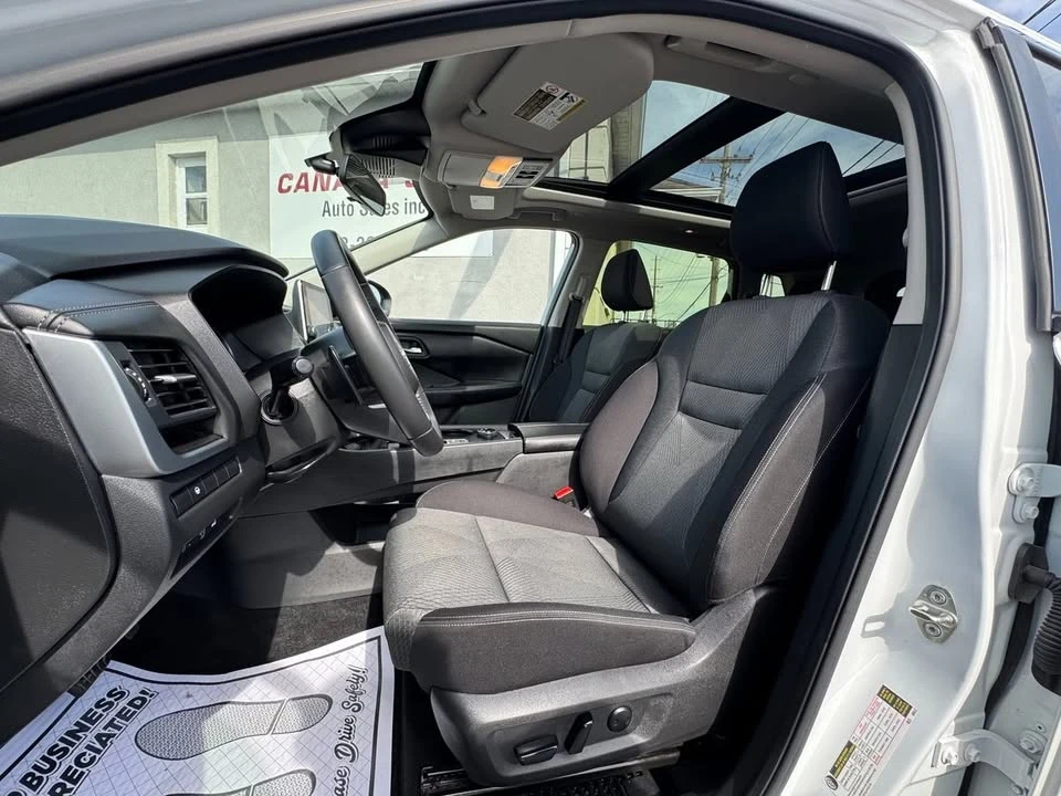 2024 Nissan Rogue - Image 12 of 20