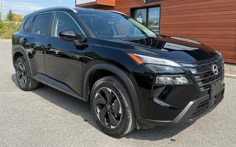 2024 Nissan Rogue - Image 4 of 20