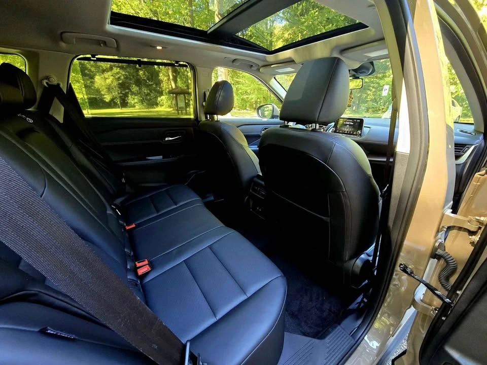 2024 Nissan Rogue - Image 14 of 20