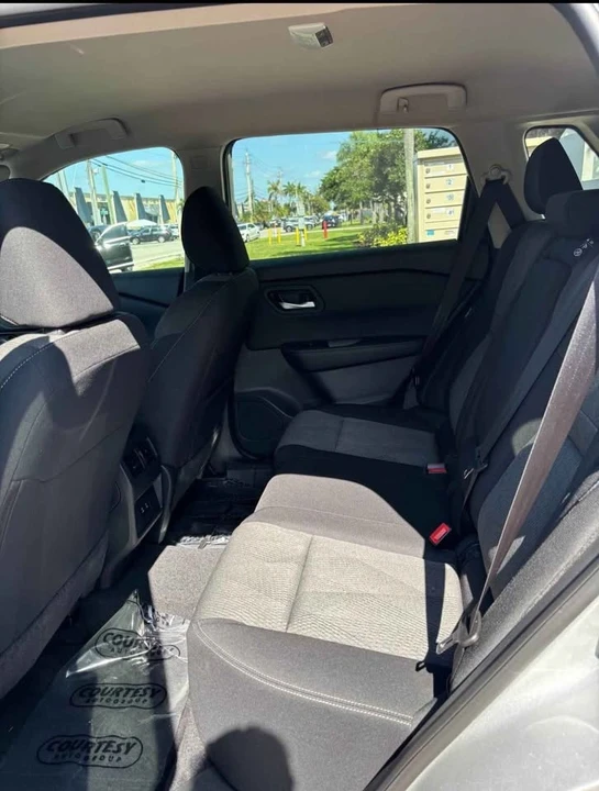 2024 Nissan Rogue - Image 7 of 7