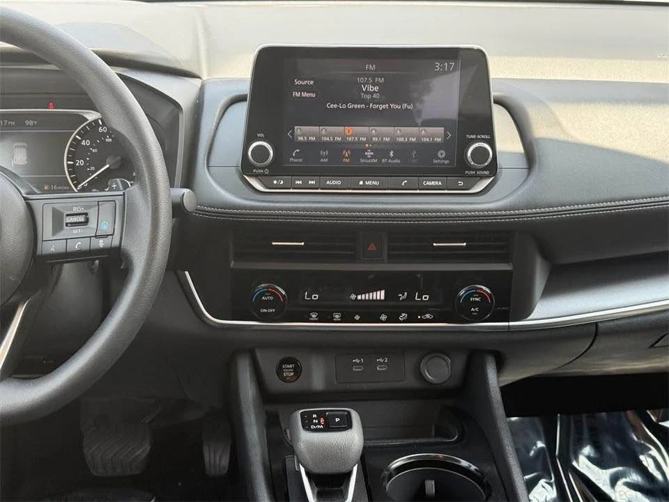 2024 Nissan Rogue - Image 12 of 15