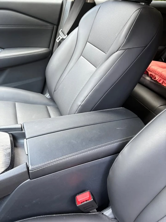 2024 Nissan Rogue - Image 12 of 13