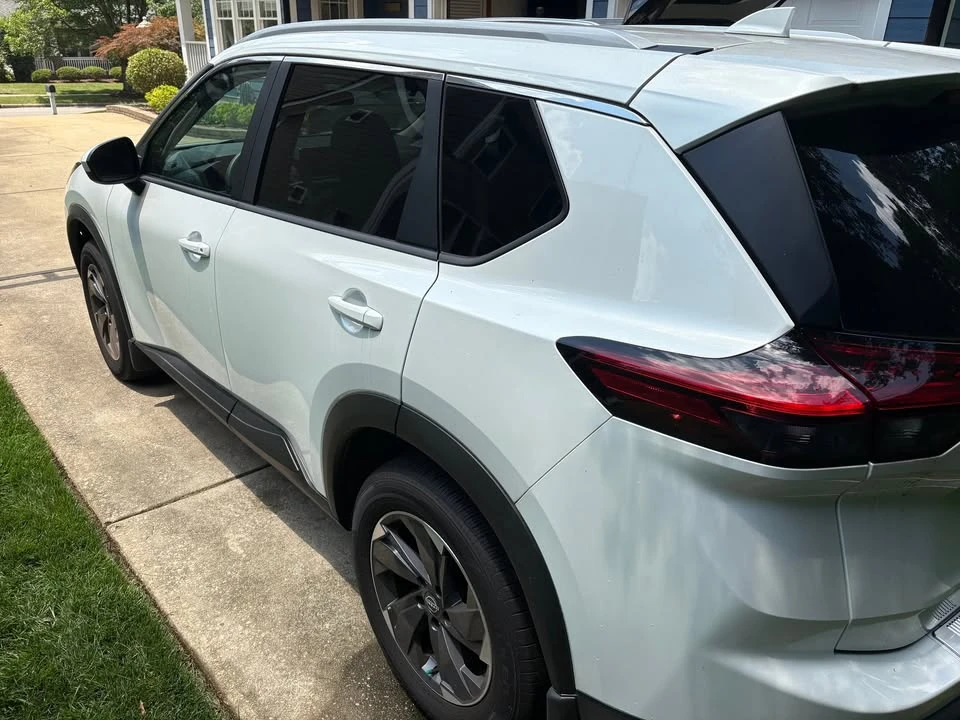 2024 Nissan Rogue - Image 6 of 13