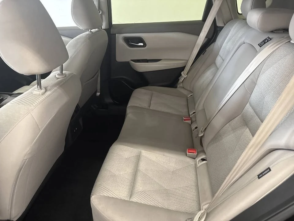 2024 Nissan Rogue - Image 8 of 14