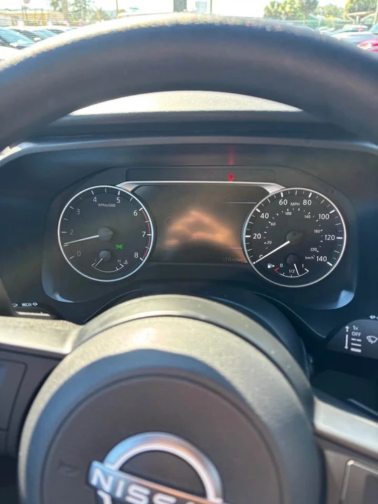 2024 Nissan Rogue - Image 12 of 12