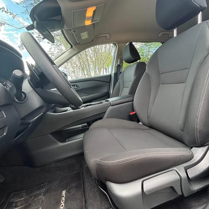 2024 Nissan Rogue - Image 8 of 9