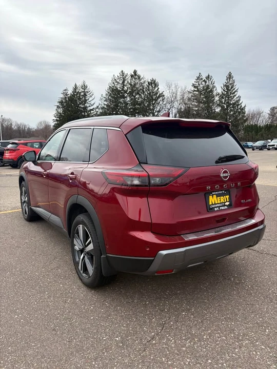 2024 Nissan Rogue - Image 2 of 8