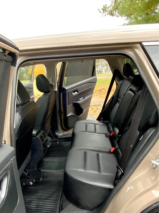 2024 Nissan Rogue - Image 13 of 15