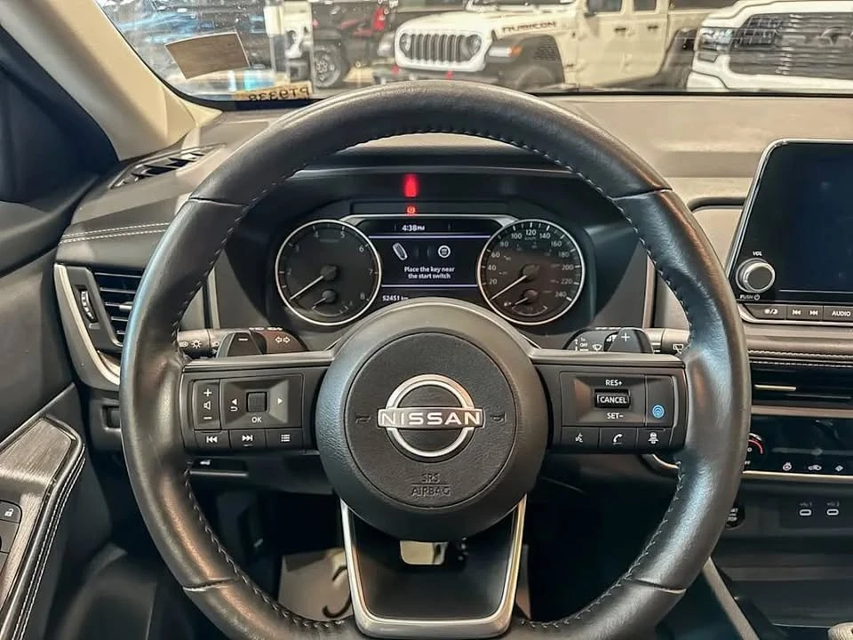 2024 Nissan Rogue - Image 9 of 18
