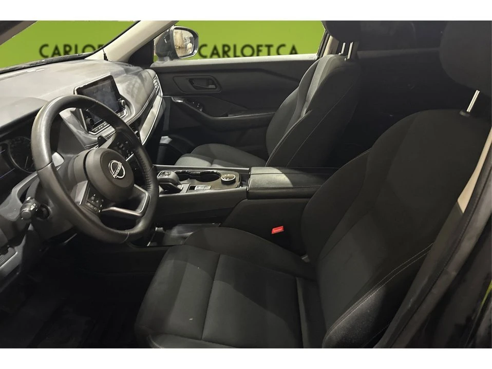 2024 Nissan Rogue - Image 9 of 20