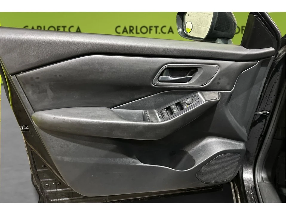 2024 Nissan Rogue - Image 19 of 20