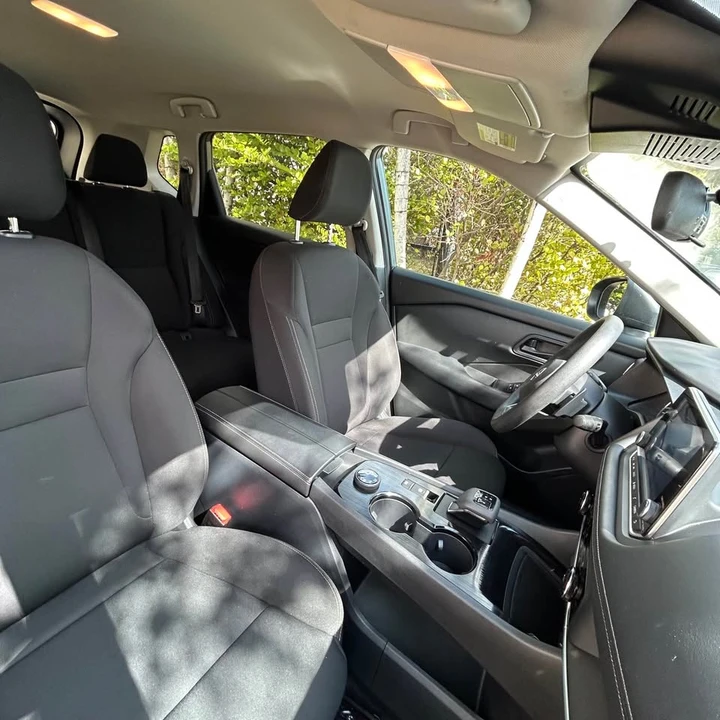 2024 Nissan Rogue - Image 10 of 14
