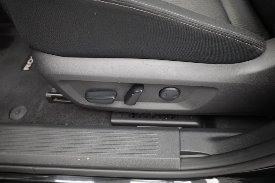 2024 Nissan Rogue - Image 4 of 14
