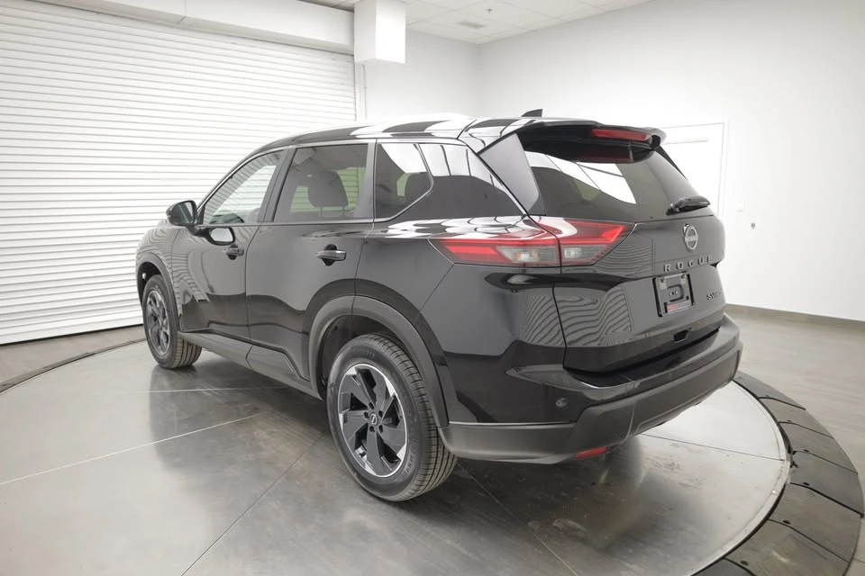 2024 Nissan Rogue - Image 14 of 14