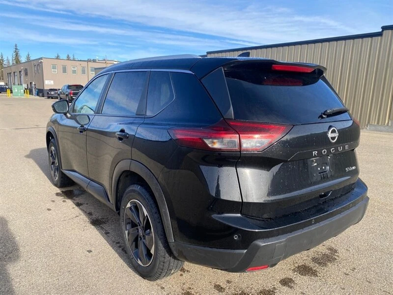 2024 Nissan Rogue - Image 3 of 17