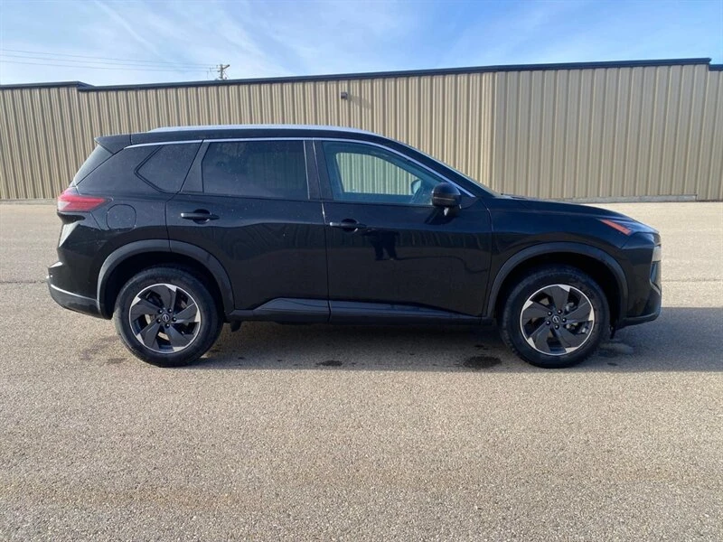 2024 Nissan Rogue - Image 6 of 17