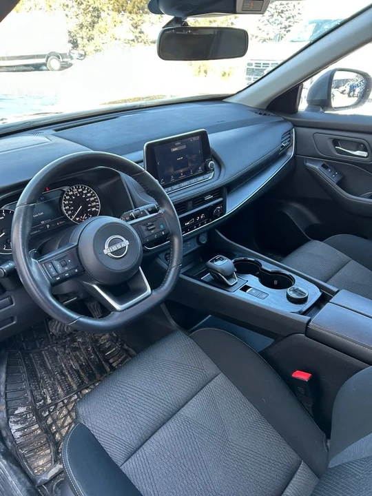 2024 Nissan Rogue - Image 12 of 20