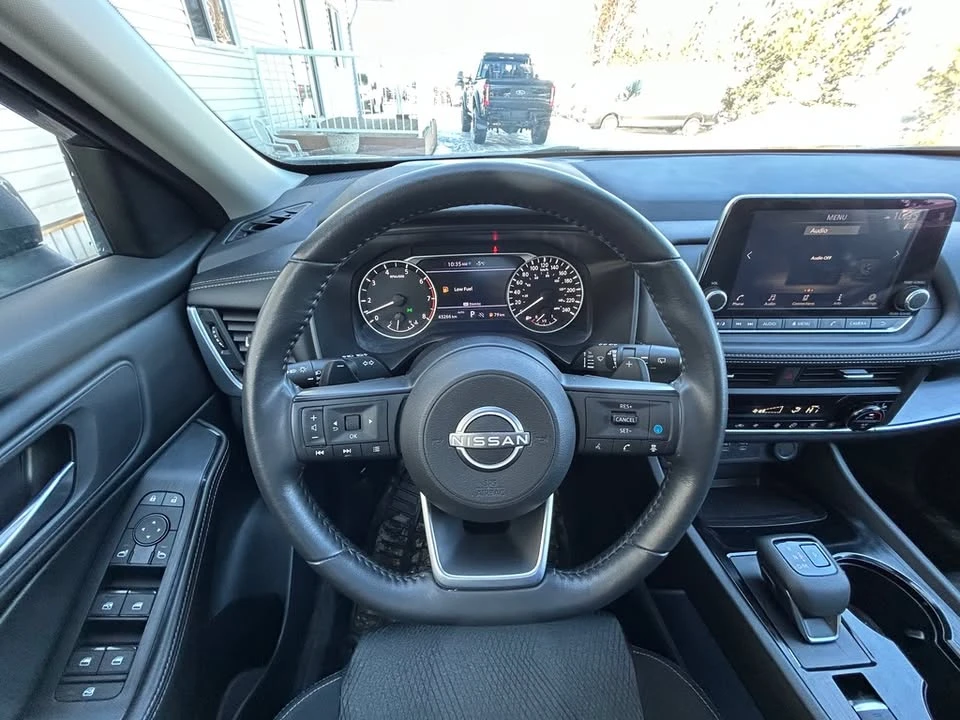 2024 Nissan Rogue - Image 14 of 20