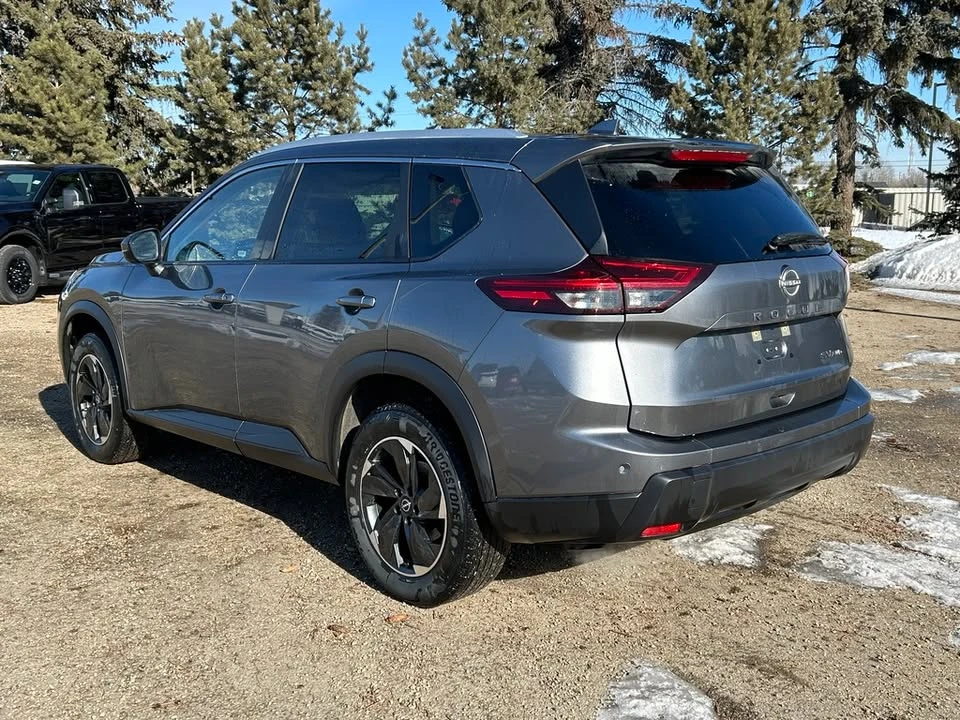 2024 Nissan Rogue - Image 4 of 20