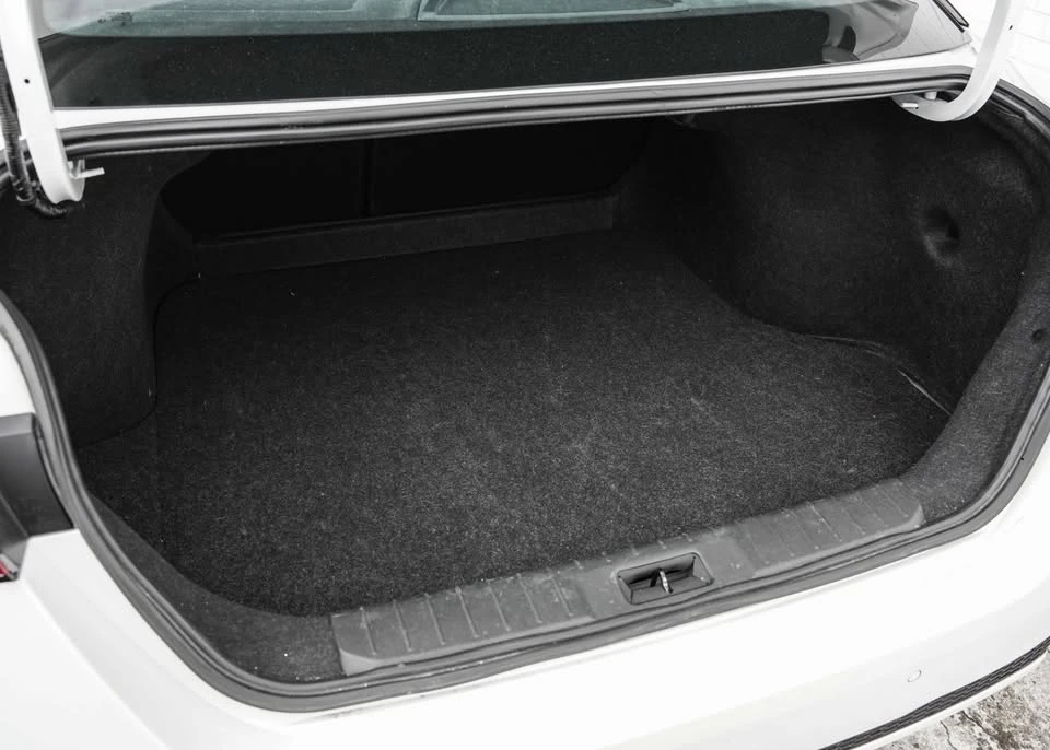 2024 Nissan Sentra 8th Gen - Image 6 of 10