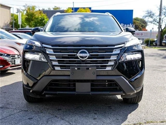 2024 Nissan Rogue - Image 2 of 9