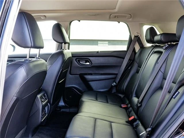 2024 Nissan Rogue - Image 8 of 9