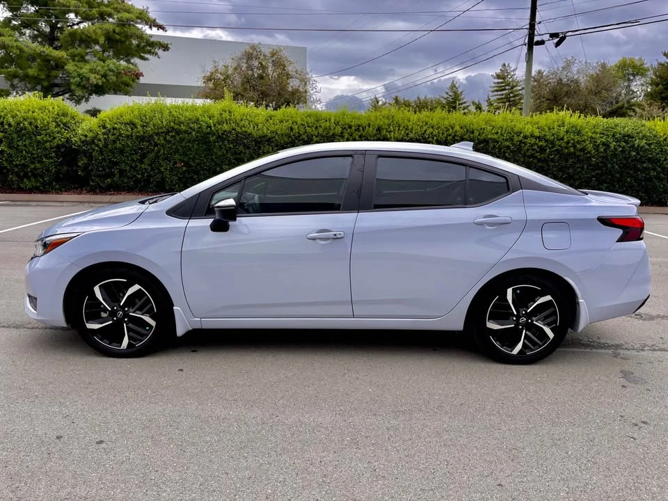 2024 Nissan Versa - Image 8 of 17
