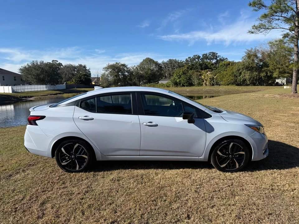 2024 Nissan Versa - Image 4 of 12