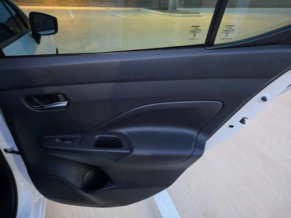 2024 Nissan Versa - Image 16 of 19