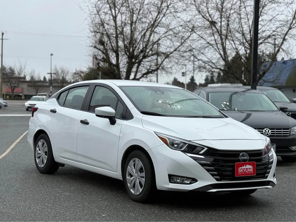 2024 Nissan Versa - Image 3 of 11
