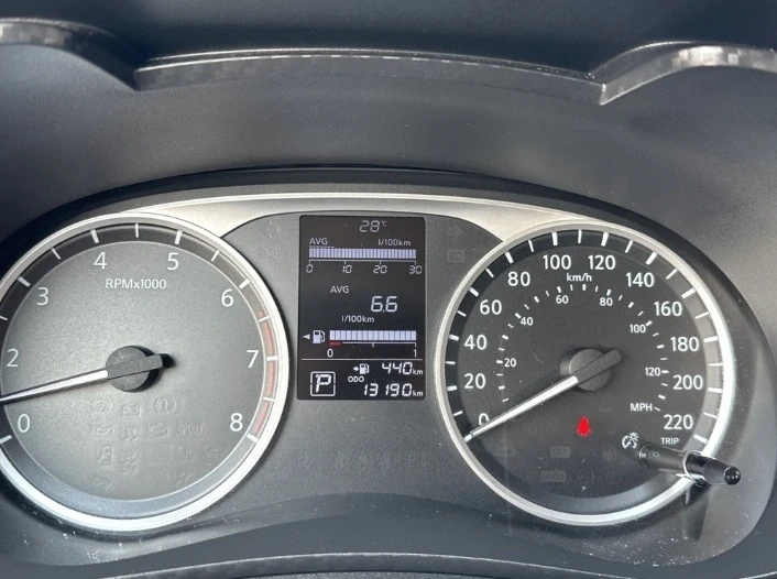 2024 Nissan Versa - Image 11 of 13