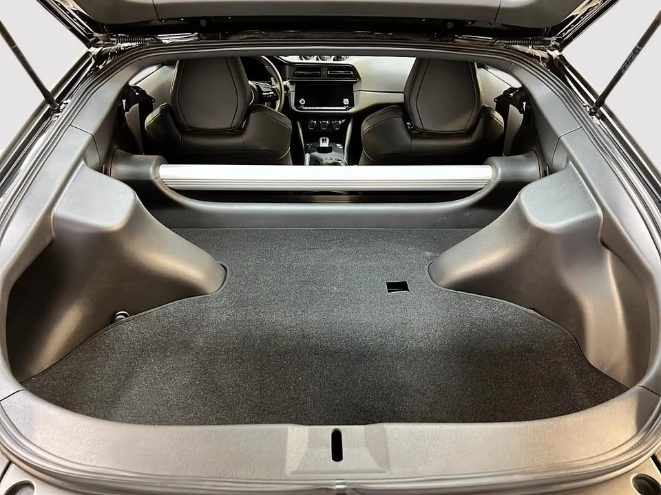 2024 Nissan Z 7th Gen - Image 11 of 20