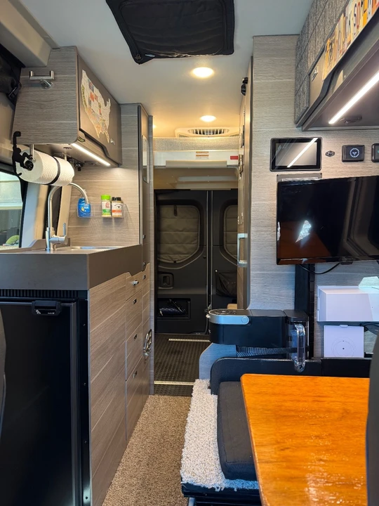 2024 Mercedes-Benz VS30 Sprinter - Image 21 of 21